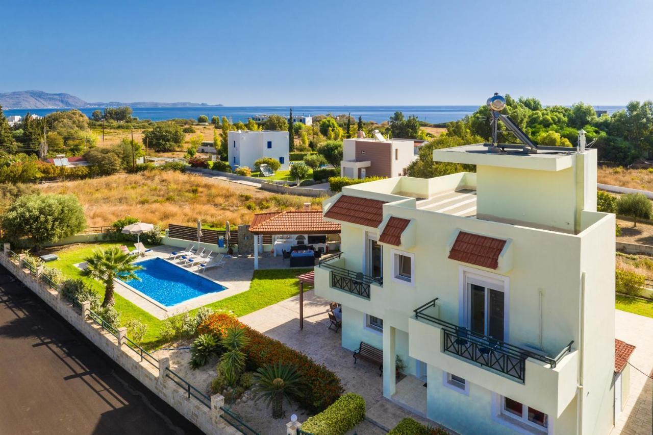 Amphitrite Villa